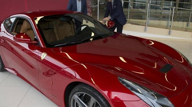 Předání Ferrari F12 Berlinetta 