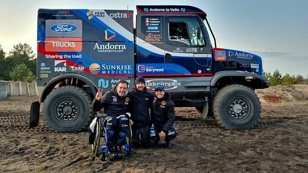 Kamiony týmu Fesh Fesh jsou na Rallye Dakar dobře připraveny