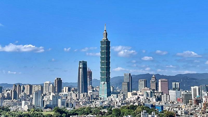 Nejvýraznější atrakcí v Tchaj-peji je mrakodrap Taipei 101.