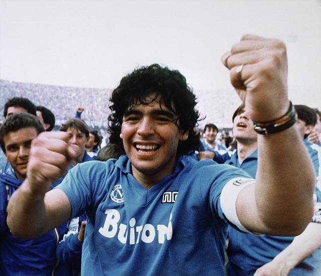 Diego Maradona v dresu italské Neapole