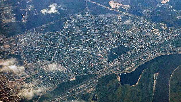 Letecký pohled na město Dzeržinsk.