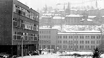 Sarajevo, zima 1992-1993. Domy poničené ostřelováním