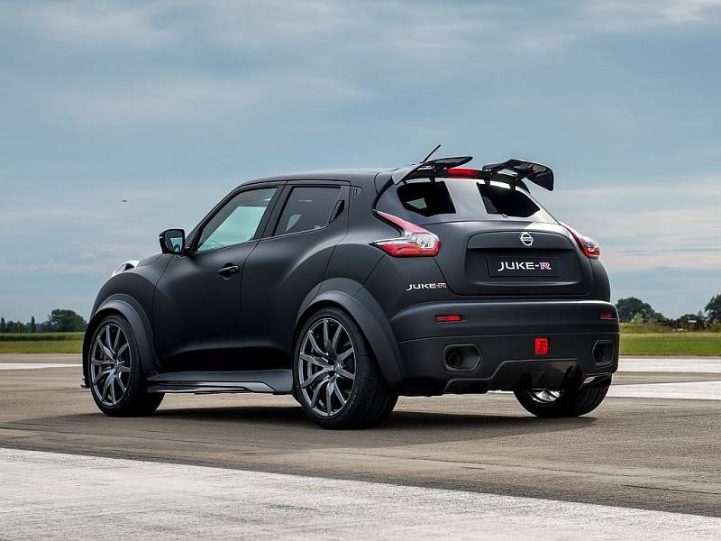 Nissan Juke-R 2.0.