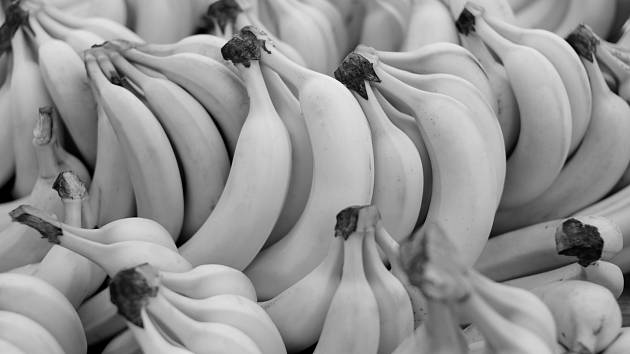 Mezi nejžádanější exotické ovoce patří během vánočních svátků banány, pomeranče a mandarinky. K těm měli obyvatelé dnešní České republiky vzácně přístup od pozdějších desetiletí 19. století, kdy se sem dostávaly nejprve v sušené či konzervované podobě