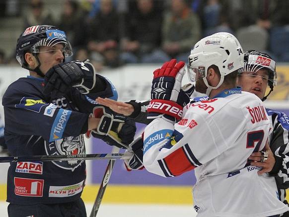 Chomutov - Liberec: Petr Šidlík (vlevo) a Vít Jonák