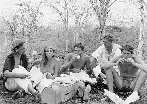 Eloise von Wagner Bosquetová se svými přáteli a milenci na Galapágách