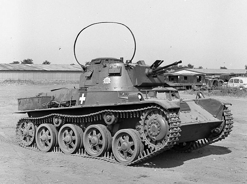 Maďarská Druhá armáda byla během své invaze do Sovětského svazu po boku nacistického Německa vyzbrojena tanky Toldi 1