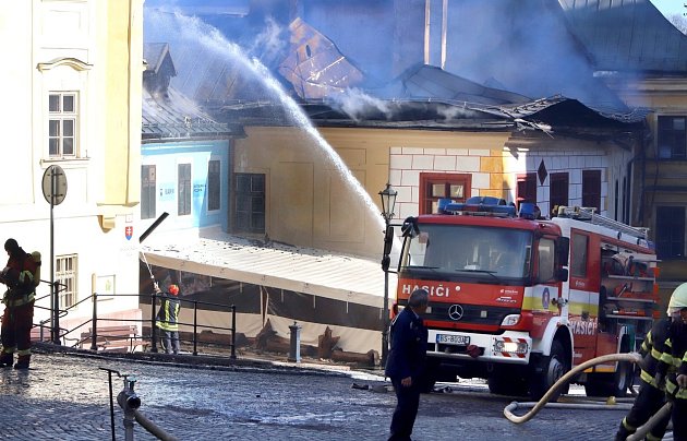 Památky UNESCO v plamenech. V Banské Štiavnici vyhořelo sedm domů