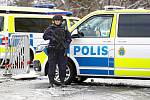Policie před okresním soudem v Linköpingu