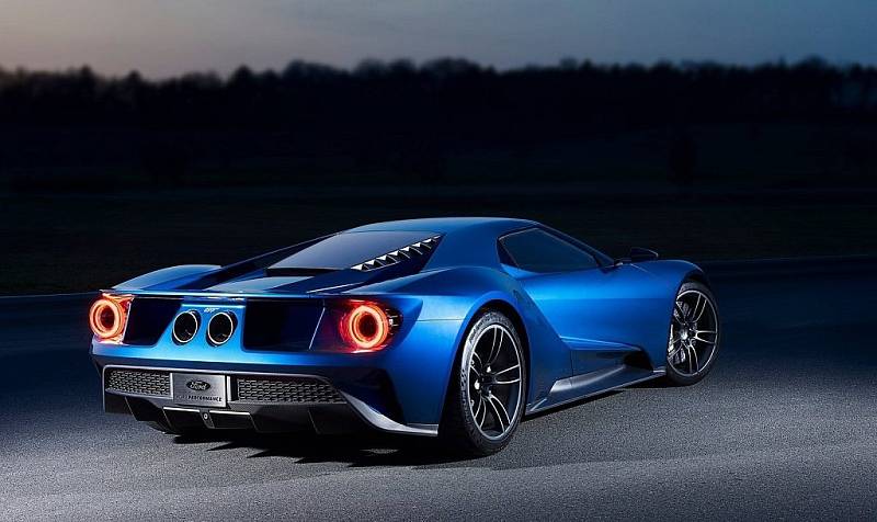 Ford GT.