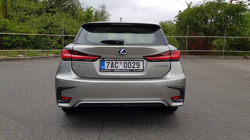 Lexus CT 200h