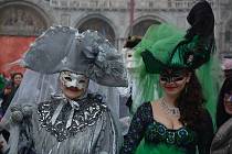 Benátský karneval 2023. Ulice Benátek opět zaplnily masky v historických kostýmech.