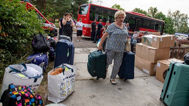 Váleční uprchlíci z Ukrajiny se stěhují do bývalé ubytovny fakultní nemocnice, 19. srpna 2022, Hradec Králové