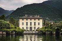 Villa Balbiano se nachází na břehu italského jezera Como. Právě zde se natáčel film Klan Gucci