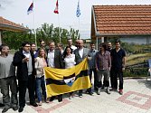 V samozvaném státu Liberland na pomezí Chorvatska a Srbska, který založil Čech Vít Jedlička, chce žít takřka 10.000 Syřanů.
