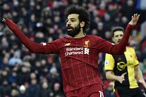 Fotbalista Liverpoolu Mohamed Salah se raduje z gólu.