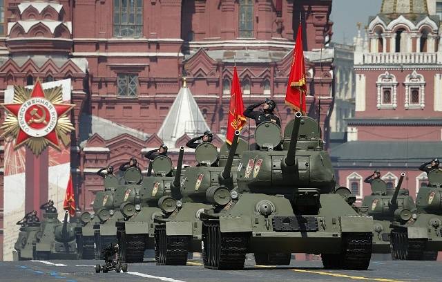 Vojenská přehlídka na Rudém náměstí v Moskvě. Ilustrační foto.