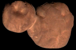 486958 Arrokoth, první nedotčená planetesimála,  k níž se přiblížila vesmírná loď