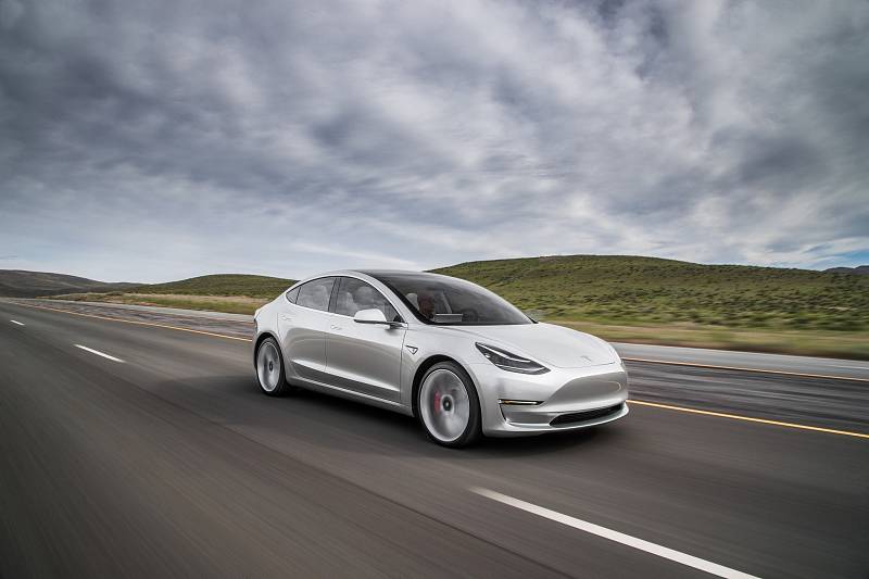 Tesla Model 3.