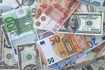Drachma, peso, kuna, euro. Víte, čím se kde platí?