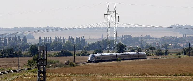 Rychlovlak AGV dosahuje rychlosti až 360 km/hod