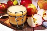 Jak doma udělat chutnou a zdravou jablečnou přesnídávku? Jde to rychle a levně