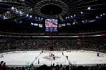 4. října roku 2008: Zaplněná pražská O2 arena a první utkání slavné NHL v Česku.