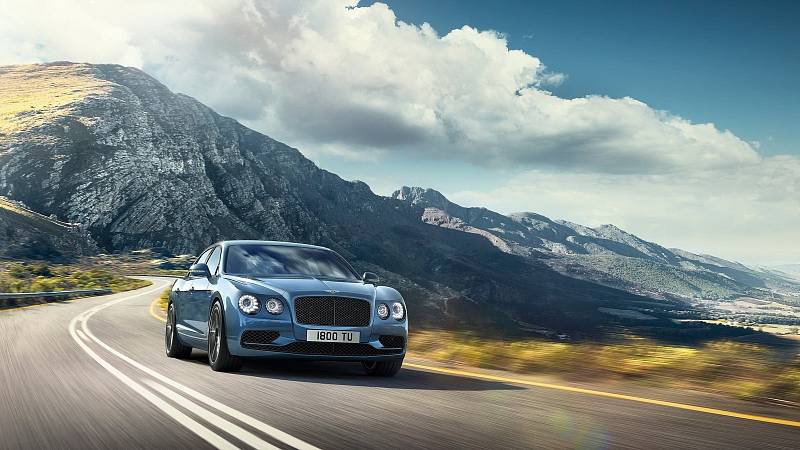 Bentley Flying Spur W12 S - 14,7 l l/100 km