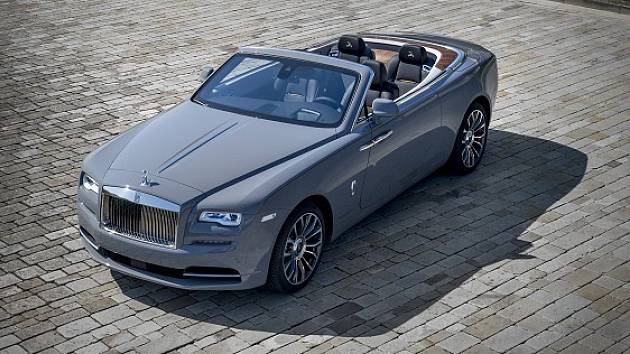 Following in the footsteps of Ferrari RollsRoyce has announced that it  will permanently blacklist buyers who flip their cars for a profit   Luxurylaunches