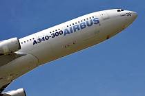 Airbus A340-300. Ilustrační foto.