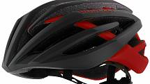 Ultralehká cyklo helma Rogelli TECTA, černo-červená, 1 899 Kč.