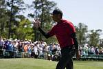 Tiger Woods se po vážné autonehodě představil na Masters.