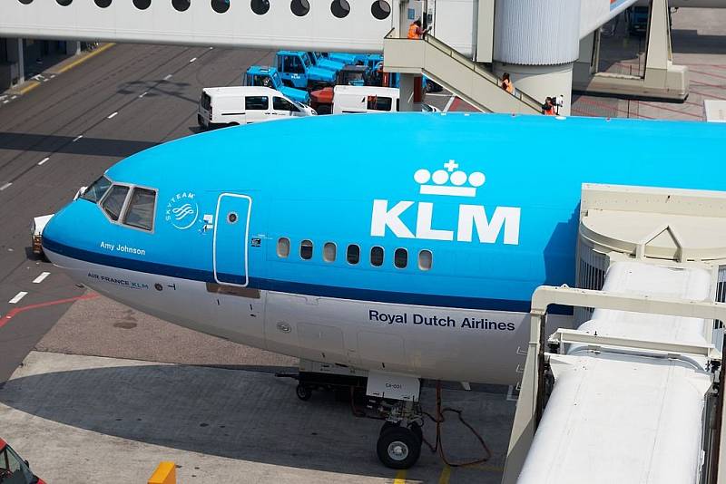 Letadlo McDonnell Douglas MD-11 společnosti KLM nesoucí jméno Amy Johnsonové