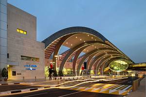 Mezinárodní letiště v Dubai je skutečnou oázou luxusu.