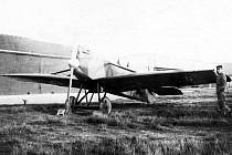 Letoun Avia BH - 3, první nejen v Československu vyráběný dolnoplošník, ale i jeden z prvních dolnoplošníků na světě.