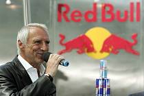 Ve věku 78 let zemřel spoluzakladatel a spolumajitel společnosti vyrábějící energetické nápoje Red Bull Dietrich Mateschitz (na snímku z 13. června 2022)