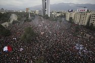 Protivládní protest v Santiagu de Chile