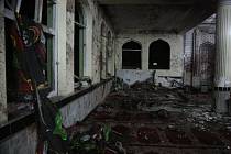 V kábulské mešitě se odpálil sebevražedný atentátník.