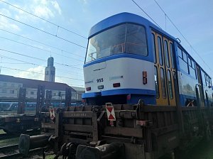 Do Krkonoš míří čtyři ikonické vozy T3, které před dvěma lety dosloužily v Dopravním podniku Ostrava