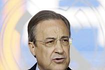 Co slíbil, to splnil. Prezident Realu Madrid Florentino Pérez přilákal do španělského velkoklubu dvě fotbalové ikony Kaká a Cristiana Ronalda. 