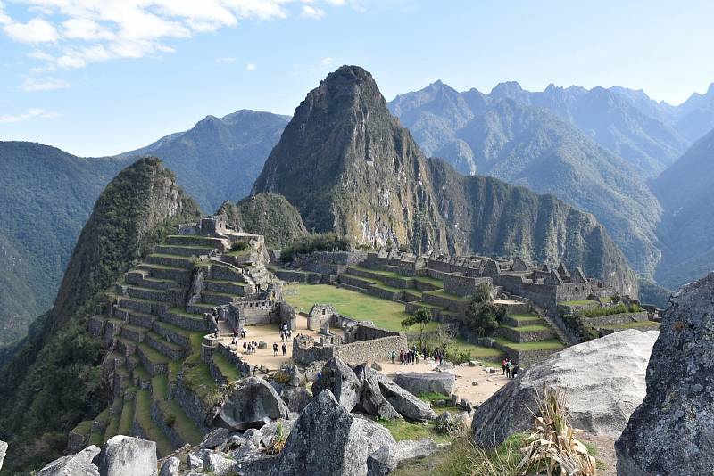Tajemné město Inků Machu Picchu. Po staletí bylo zapomenuto, pro svět jej v roce 1911 znovuobjevil Hiram Bingham.