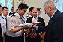 Prezident Miloš Zeman přijal čínské piloty