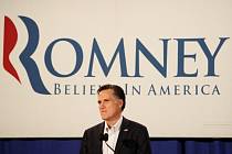 Mitt Romney, který vyhrál první republikánské primárky v Iowě a je favoritem i dnes ve státě New Hampshire.