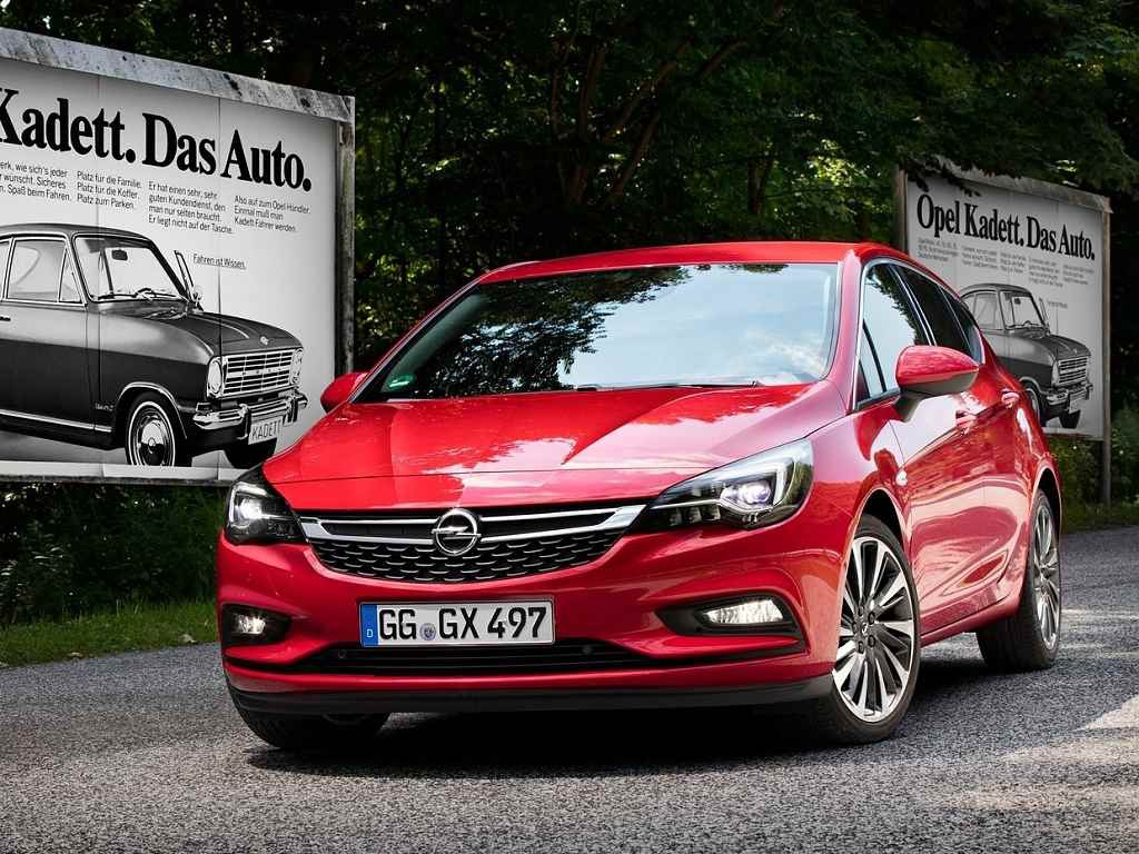 TEST: Gut gemacht, Opel. Nová Astra je příjemné auto, které se skvěle řídí  - Deník.cz