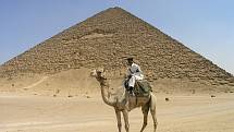 Červená pyramida v Dáhšúru