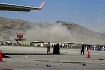 Výbuch na letišti v Kábulu