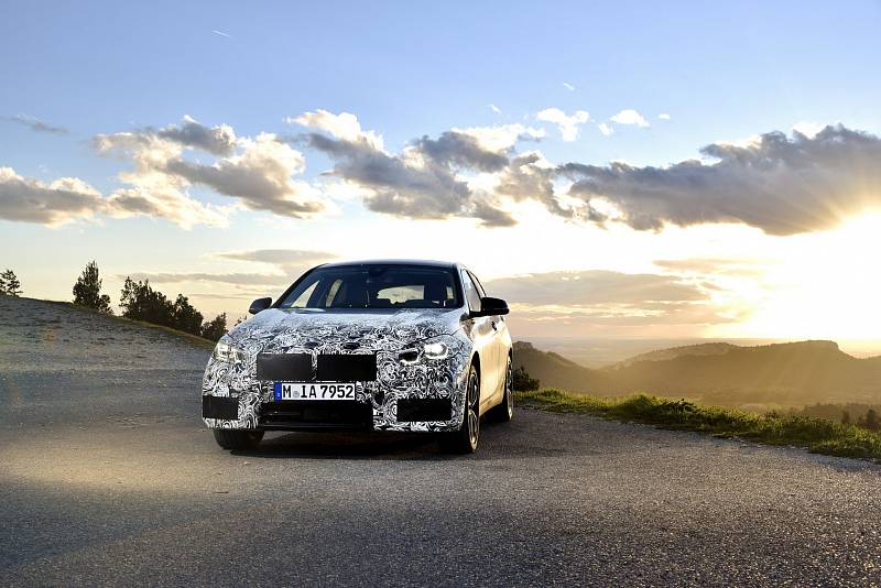 Nové BMW řady 1 dostane techniku elektromobilu i3 a nejvýkonnější 4válec v historii
