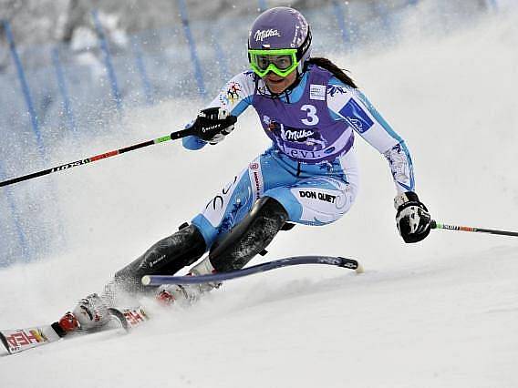 Šárka Záhrobská si v úvodním slalomu sezony zajistila první body do Světového poháru.