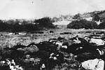 Mrtvá těla srbských civilistů, postřílených při kragujevském masakru v roce 1941