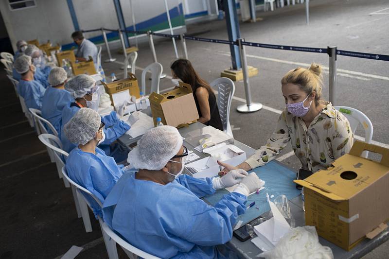 Testovací místo na nákazu koronavirem v brazilském Riu de Janeiro, 17. července 2020